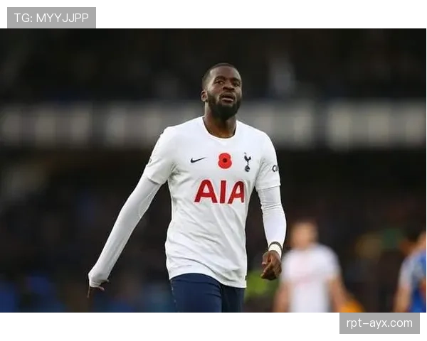 恩东贝莱闪耀里昂：迎来职业生涯突破，渐成足坛新星